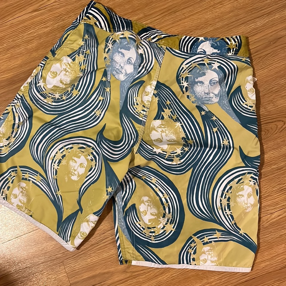 Volcom X Reversible - image 4